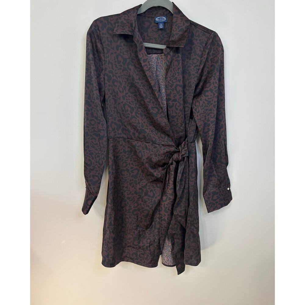 Scoop polyester/spandex leopard print dress with crossover wrap front tie SMALL